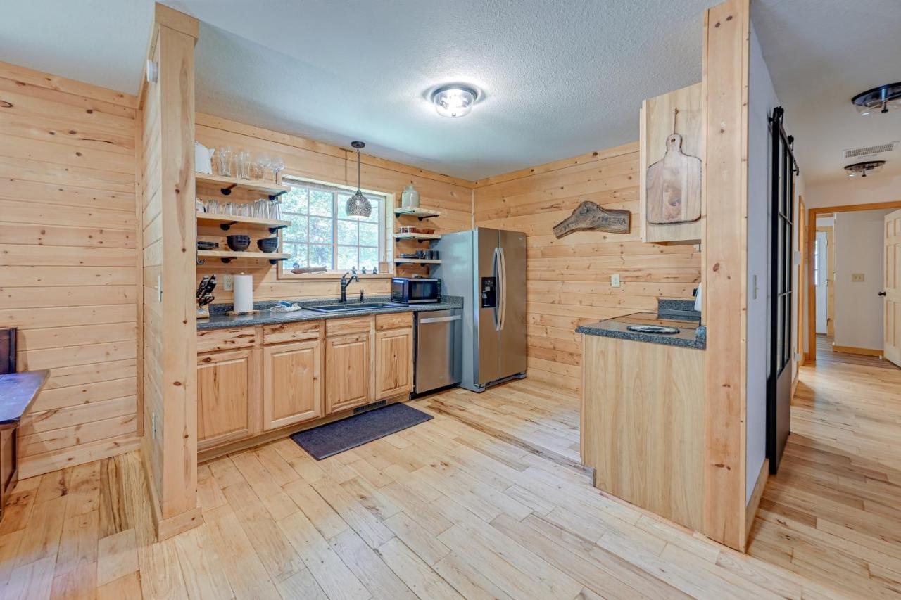Smoky Mountain Cabin With Camping Area And Fire Pit! Whittier Luaran gambar