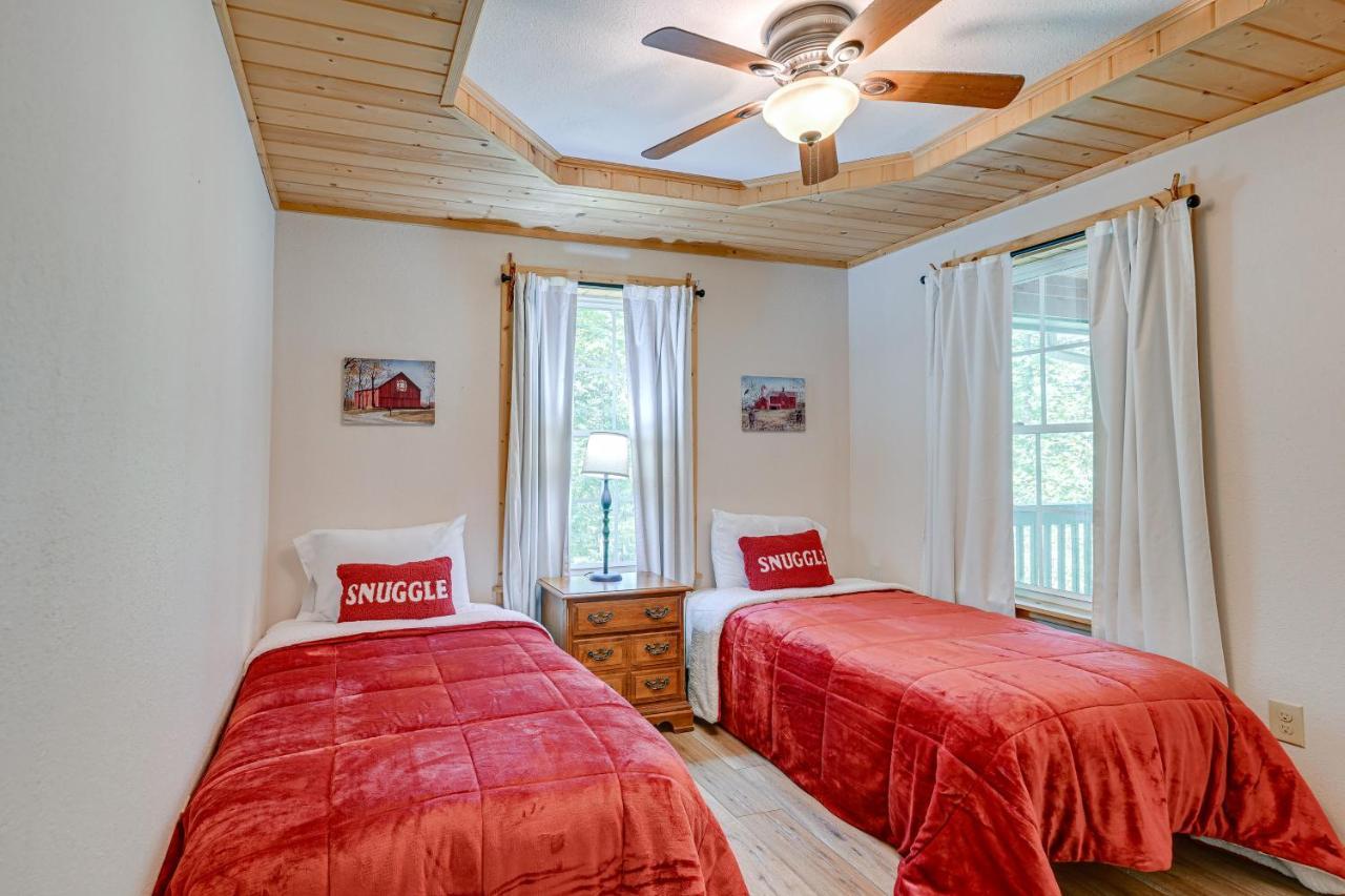 Smoky Mountain Cabin With Camping Area And Fire Pit! Whittier Luaran gambar