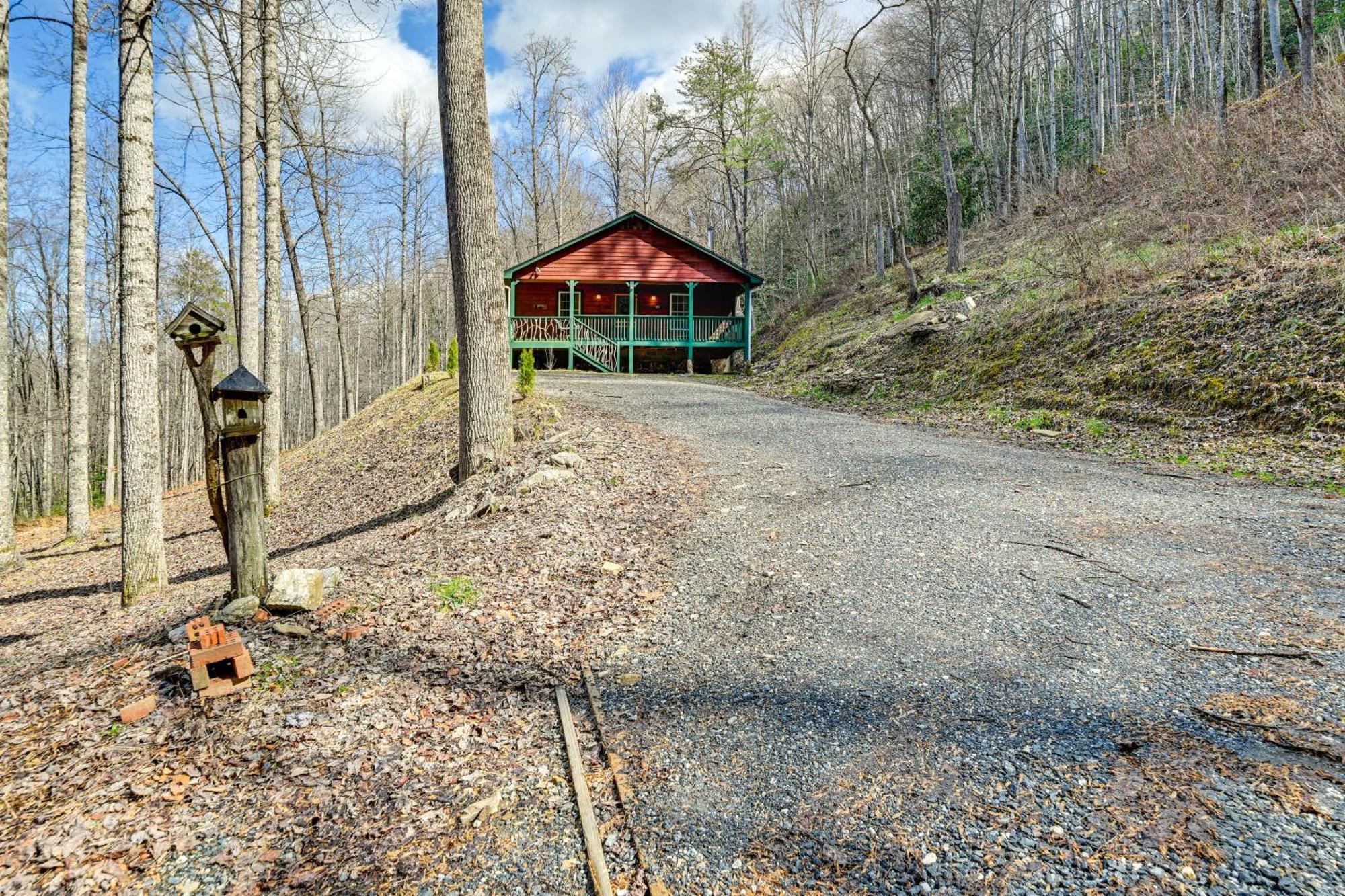 Smoky Mountain Cabin With Camping Area And Fire Pit! Whittier Luaran gambar