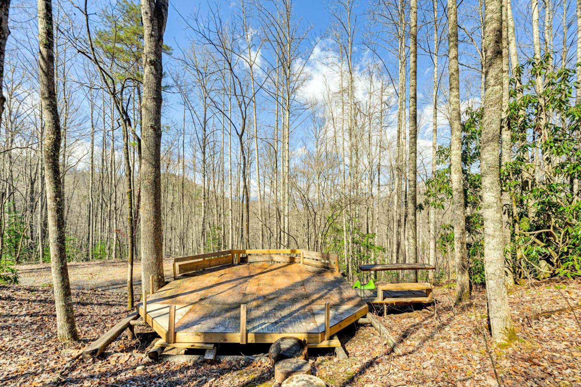 Smoky Mountain Cabin With Camping Area And Fire Pit! Whittier Luaran gambar